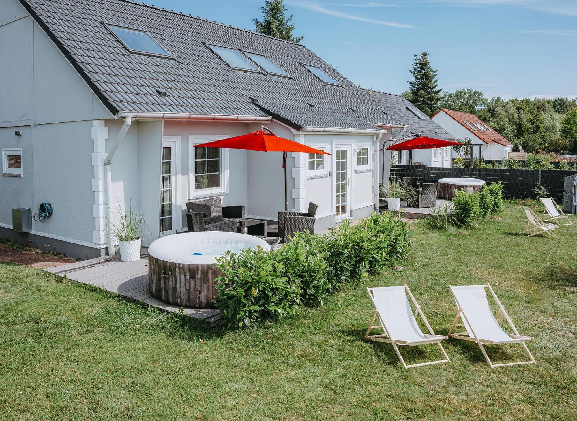 Ferienhaeuser Insel Usedom Haus Samara 8 - Blick Aufs Achterwasser! Whirlpool Und Sauna Lutow ภายนอก รูปภาพ